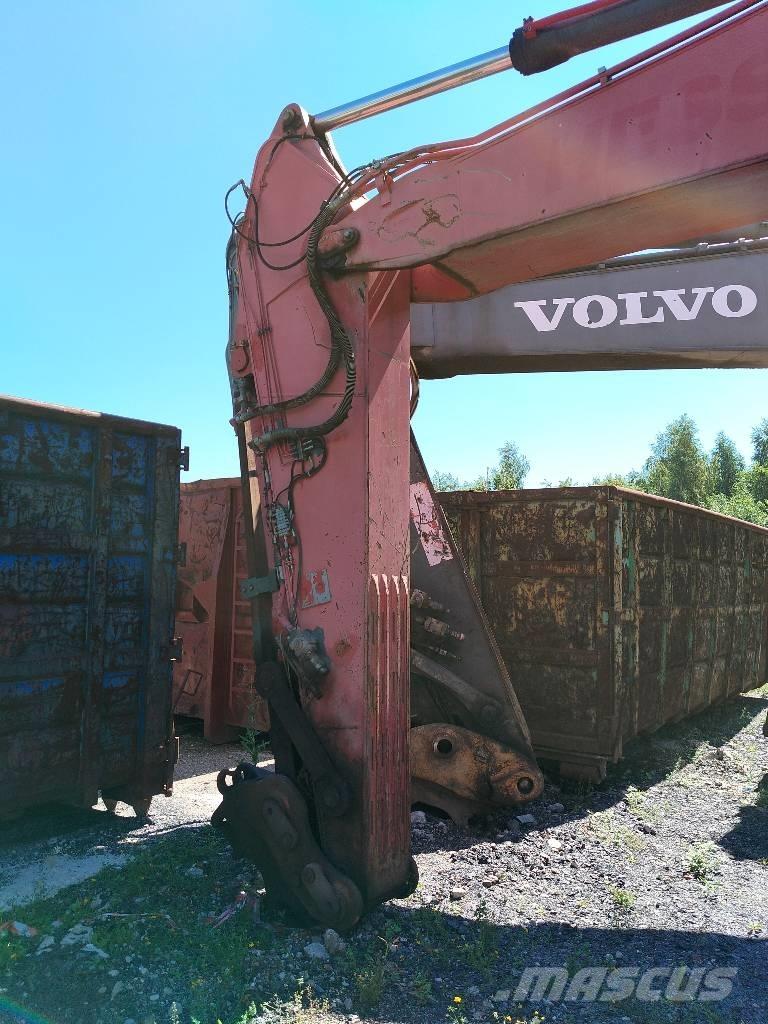 Volvo EC 290 C حفارات زحافة