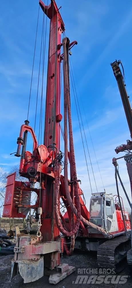 Soilmec R312-200 منصات دق خوازيق