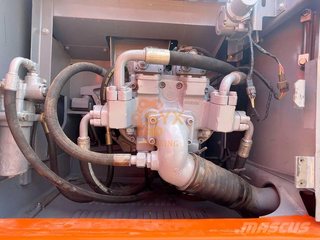 Hitachi EX 200 حفارات زحافة