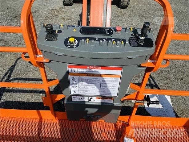 JLG 460 SJ رافعات سلة تلسكوبية