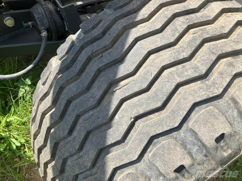Fliegl KSE 680 زحافات ساحقة