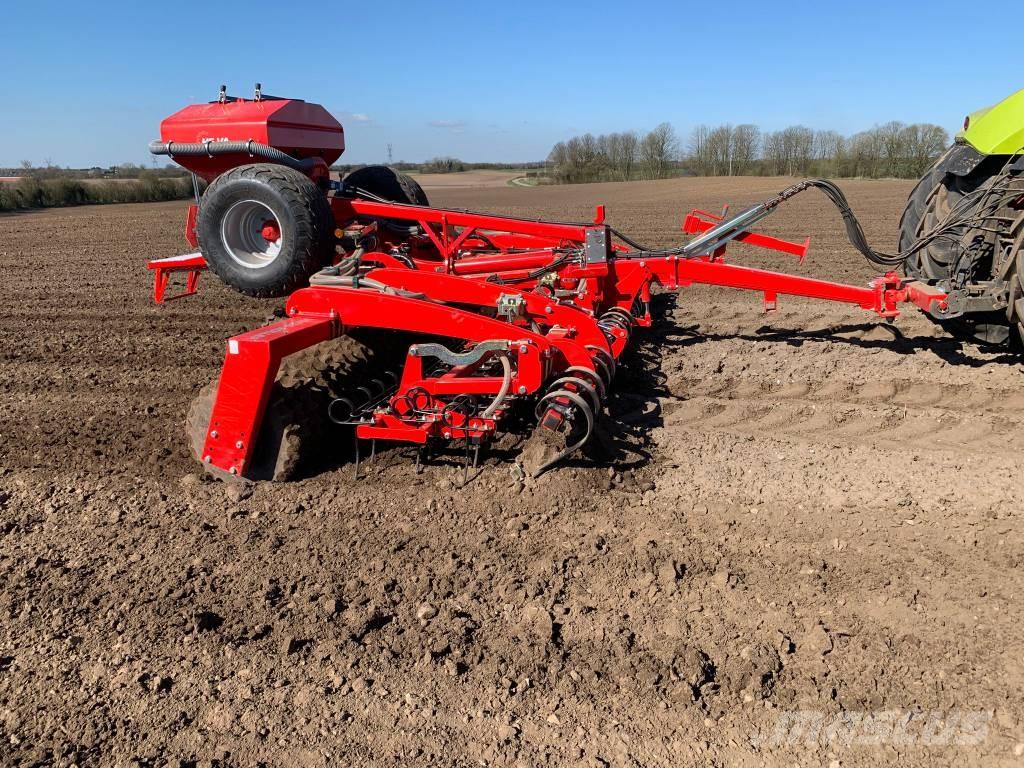 He-Va Grass-Roller ماكينات وملحقات زراعة أخرى