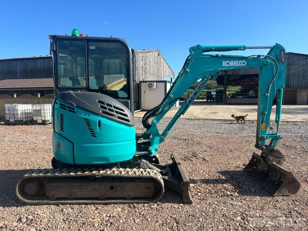 Kobelco SK 28 SR حفارات صغيرة أقل من 7 طن (حفارات صغيرة)