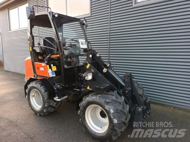 Kubota RT 280 لوادر صغيرة