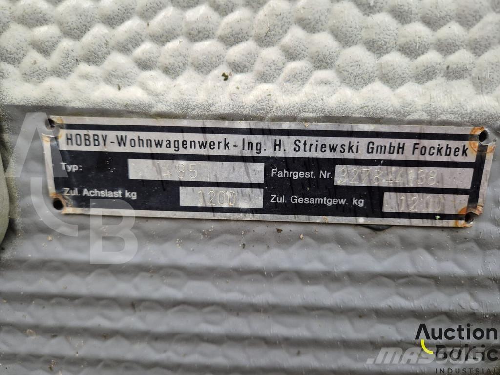 Hobby 495 حاويات خاصة