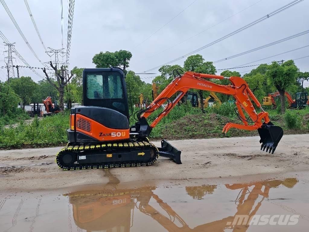 Hitachi ZX 50 U-3 حفارات صغيرة أقل من 7 طن (حفارات صغيرة)