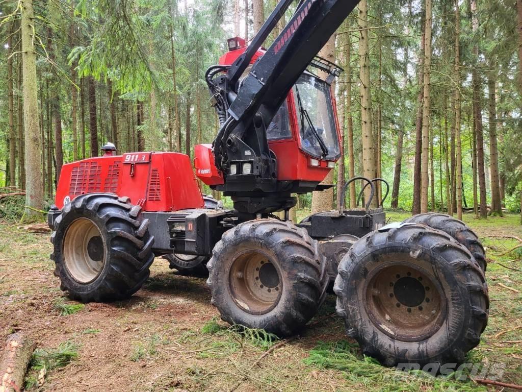 Valmet 911.3 حصادات