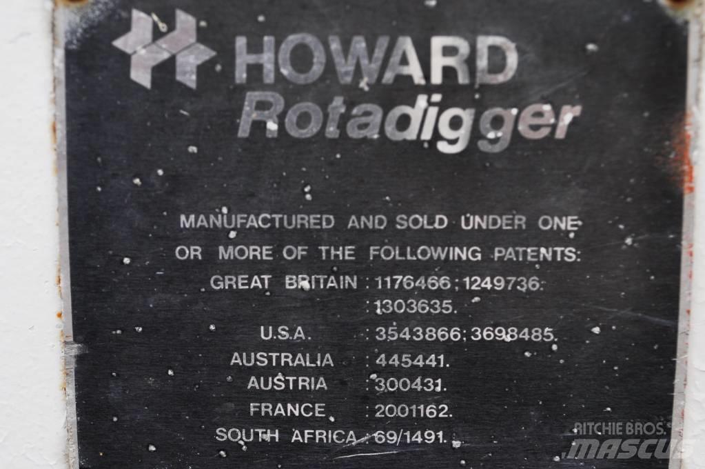 Howard Rotadigger الكاسحات وقلابات التربة ذات المحركات