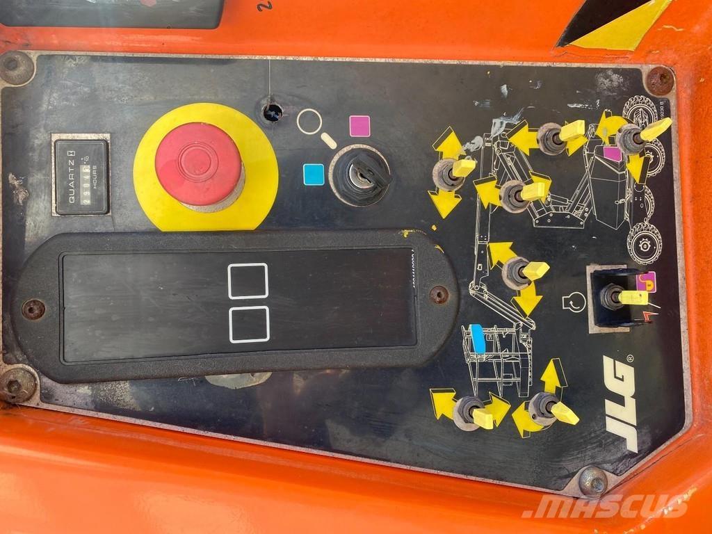 JLG 340AJ رافعات سلة مفصلية