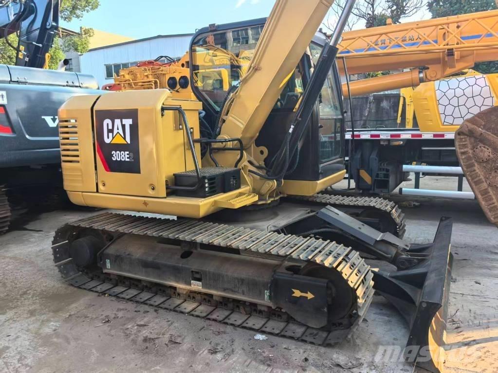 CAT 308 E 2 حفارات زحافة
