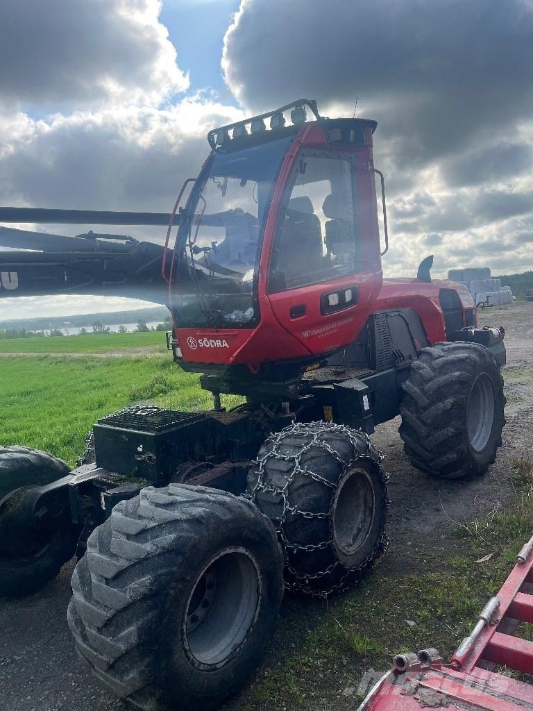 Komatsu 901 حصادات