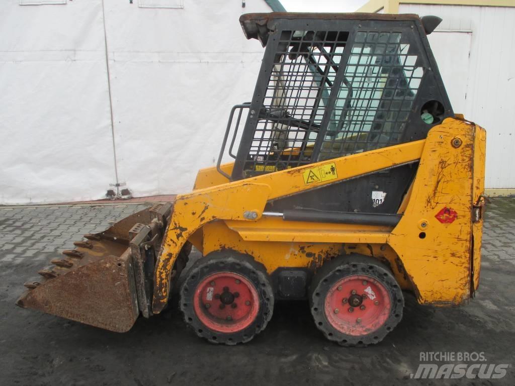 Bobcat S 70 لوادر صغيرة