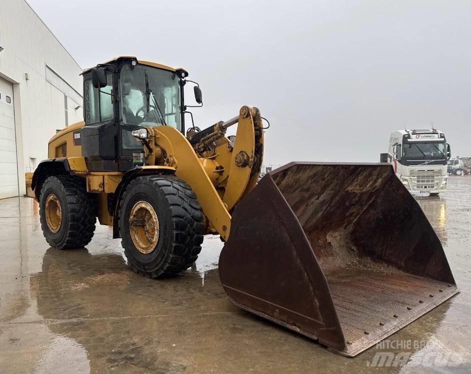CAT 938 K لوادر بعجل