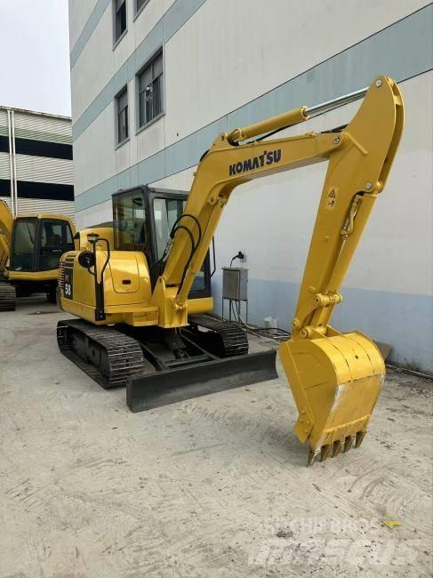 Komatsu PC 56 حفارات صغيرة أقل من 7 طن (حفارات صغيرة)