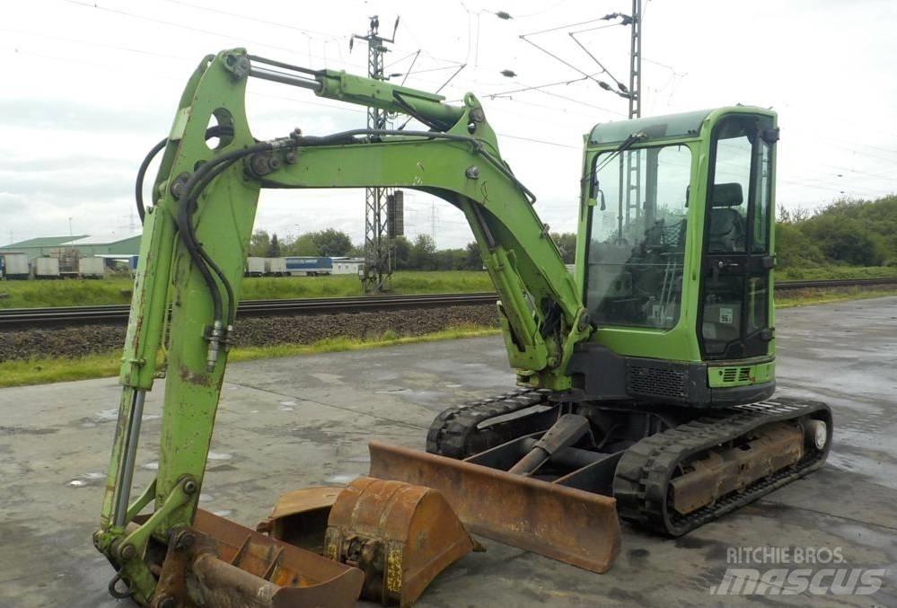 Yanmar Vio 50 U حفارات صغيرة أقل من 7 طن (حفارات صغيرة)