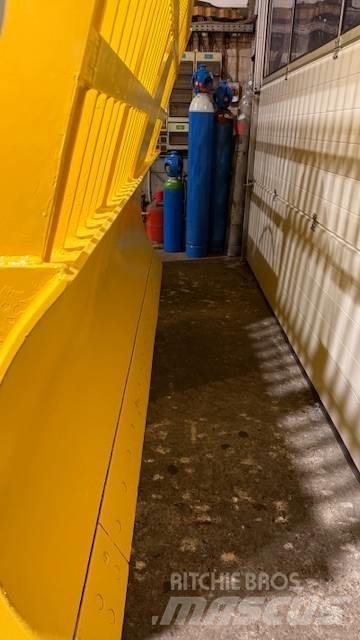 Bomag BC 462 EB مكابس المخلفات