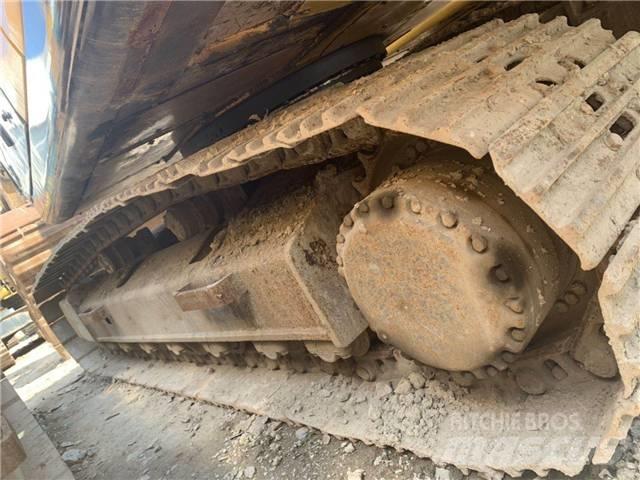 Hyundai R215-7 حفارات زحافة