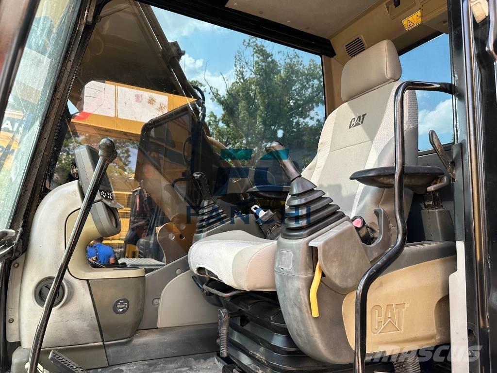 CAT 315 حفارات زحافة