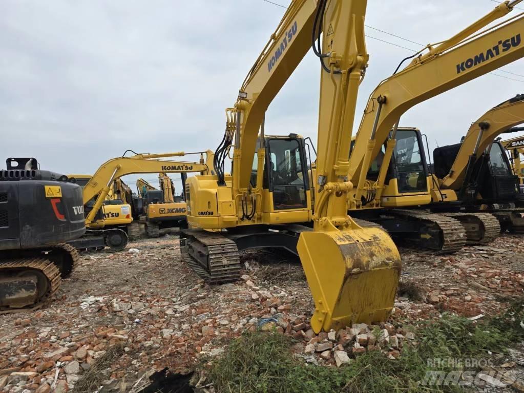 Komatsu PC 128 US-8 حفارات زحافة