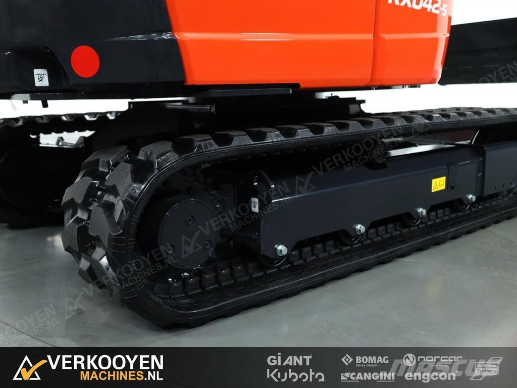 Kubota KX042-5 حفارات صغيرة أقل من 7 طن (حفارات صغيرة)