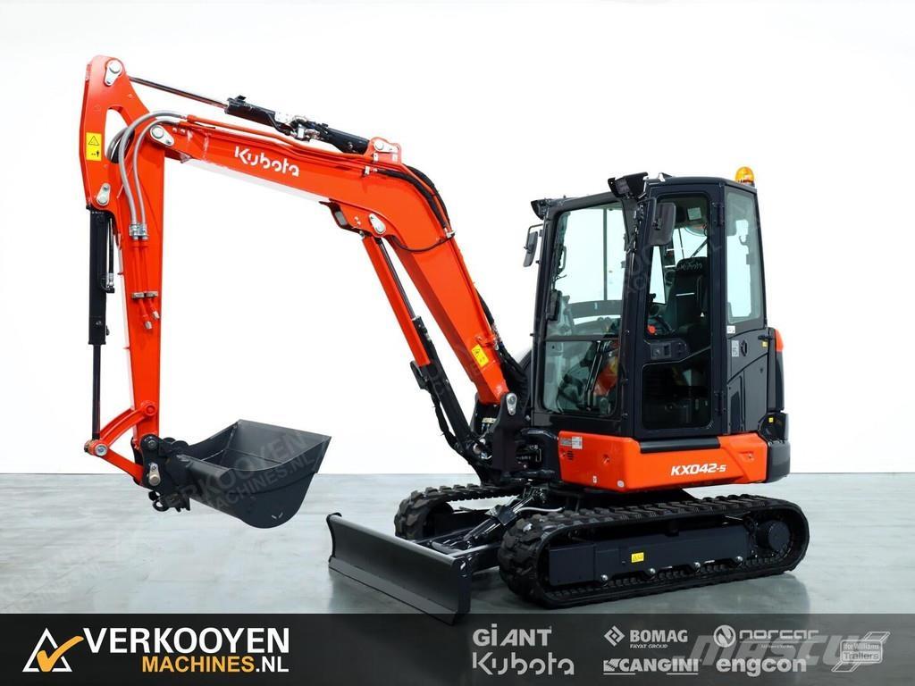 Kubota KX042-5 حفارات صغيرة أقل من 7 طن (حفارات صغيرة)