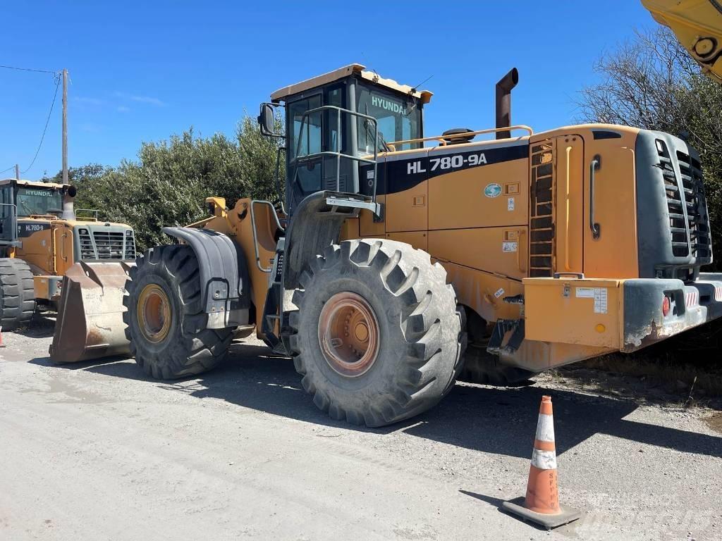 Hyundai HL 780-9 A لوادر بعجل