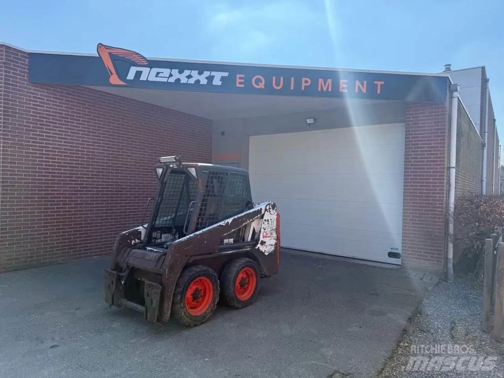 Bobcat S100 لوادر انزلاقية التوجيه