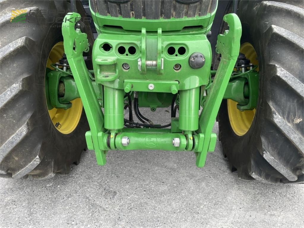 John Deere 6250R الجرارات