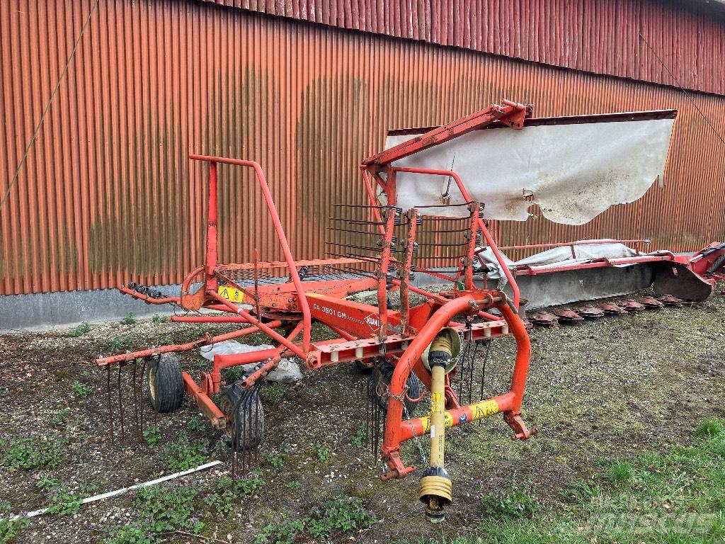 Kuhn GA 3501 G M مكابس وميبسات التبن