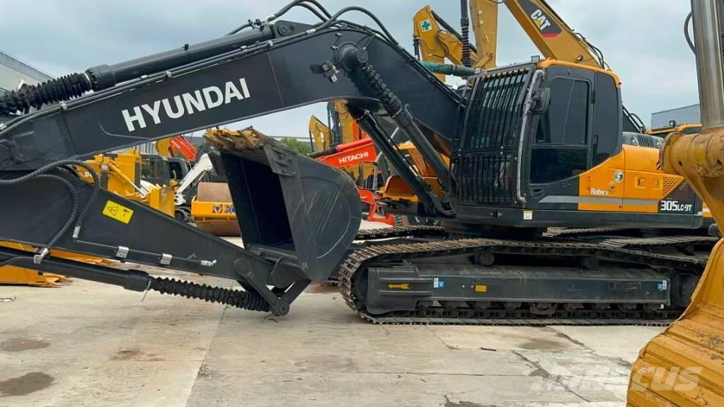 Hyundai 305LC-9T حفارات زحافة