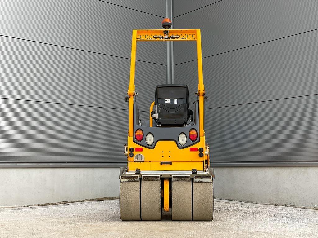 Hamm HD 12 VT مداحل مزدوجة