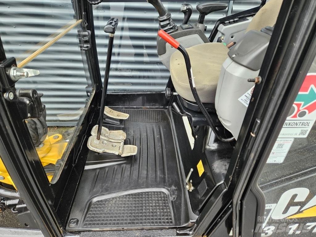CAT 301.7 D حفارات صغيرة أقل من 7 طن (حفارات صغيرة)