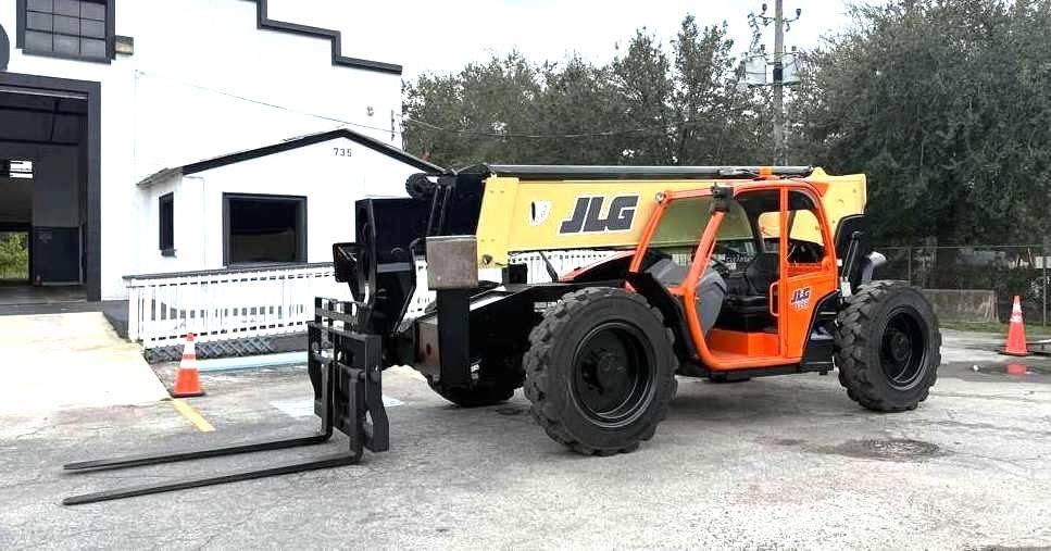 JLG 1255 مناولات متداخلة