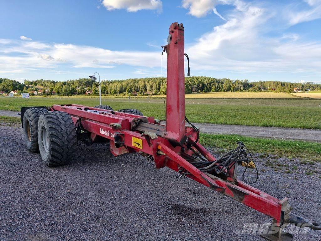 Metsjö Metaflex 18 مقطورات قلابة