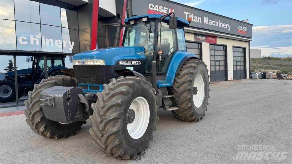 New Holland 8670 الجرارات