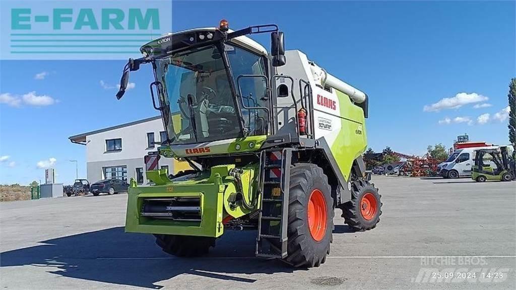 CLAAS evion 410 حصادات