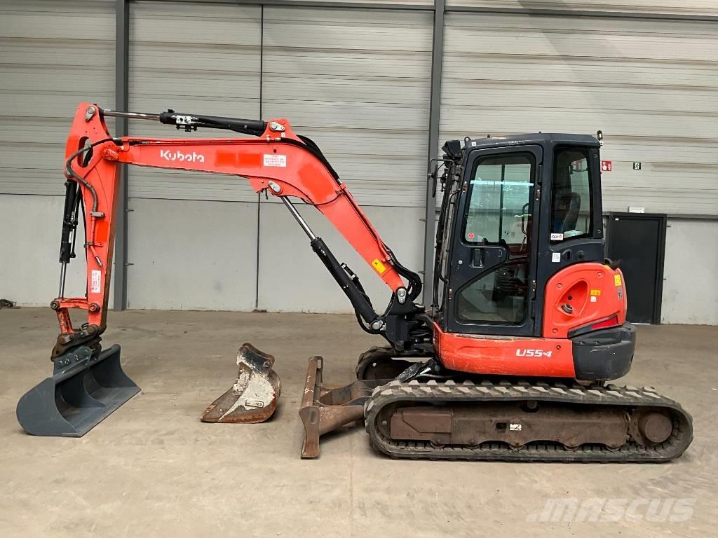 Kubota U 55-4 حفارات صغيرة أقل من 7 طن (حفارات صغيرة)