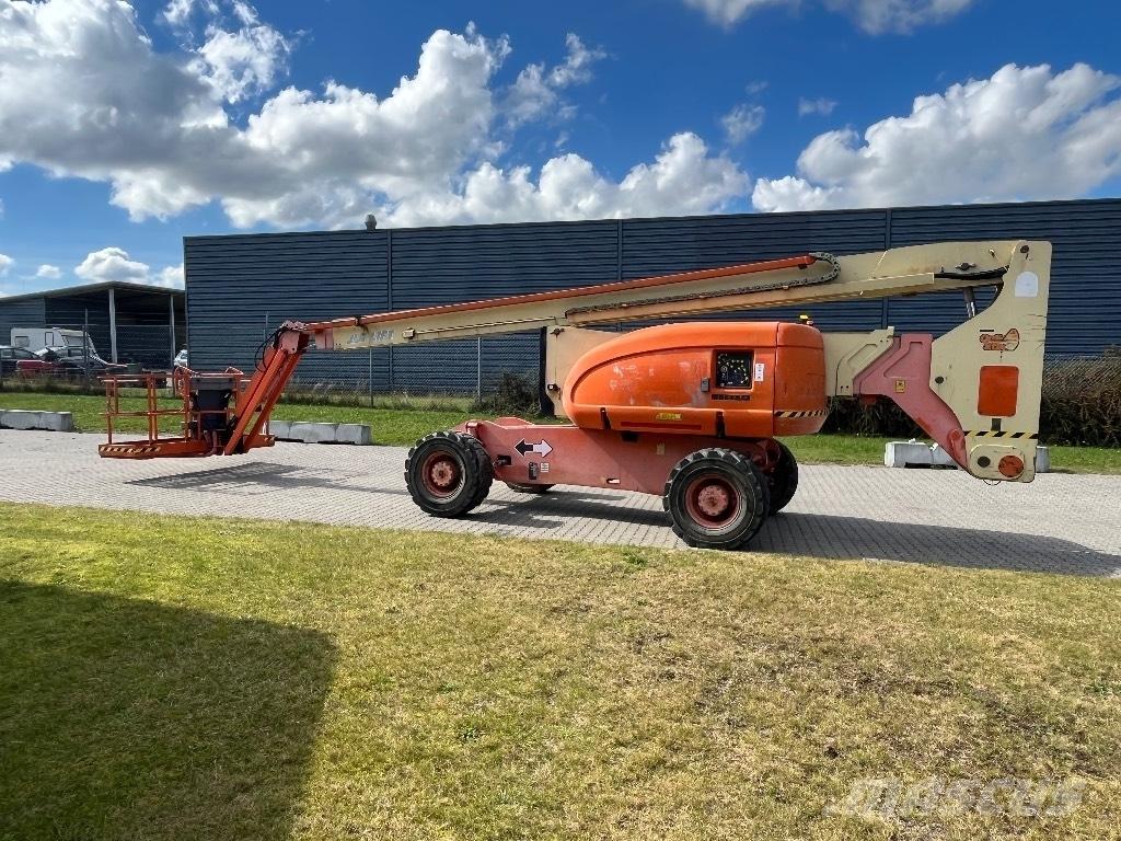 JLG 800 AJ رافعات سلة مفصلية