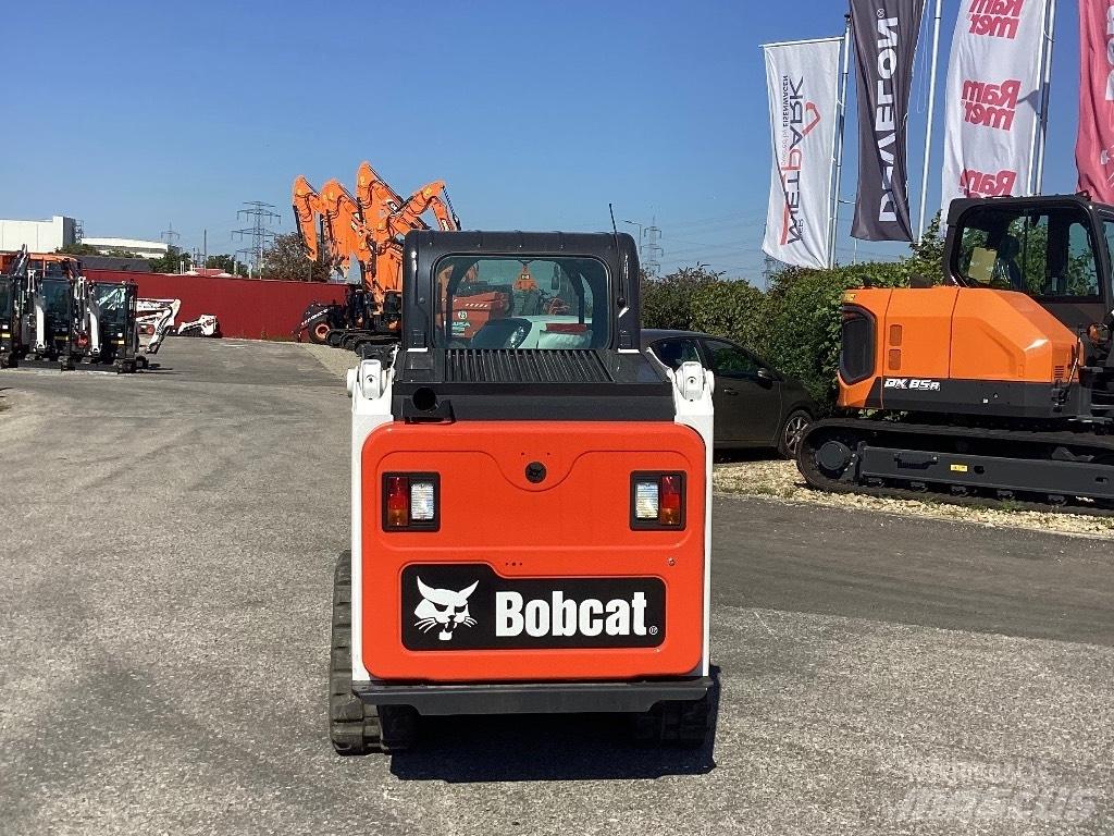 Bobcat T 450 لوادر انزلاقية التوجيه