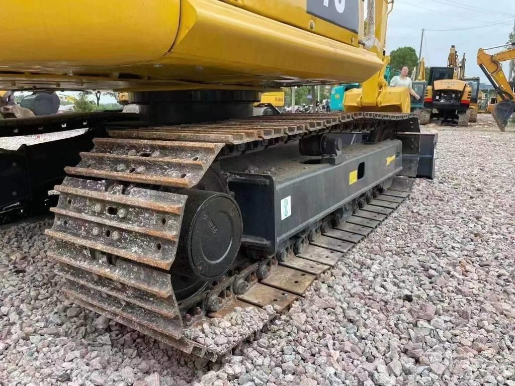 Komatsu PC 70 حفارات زحافة
