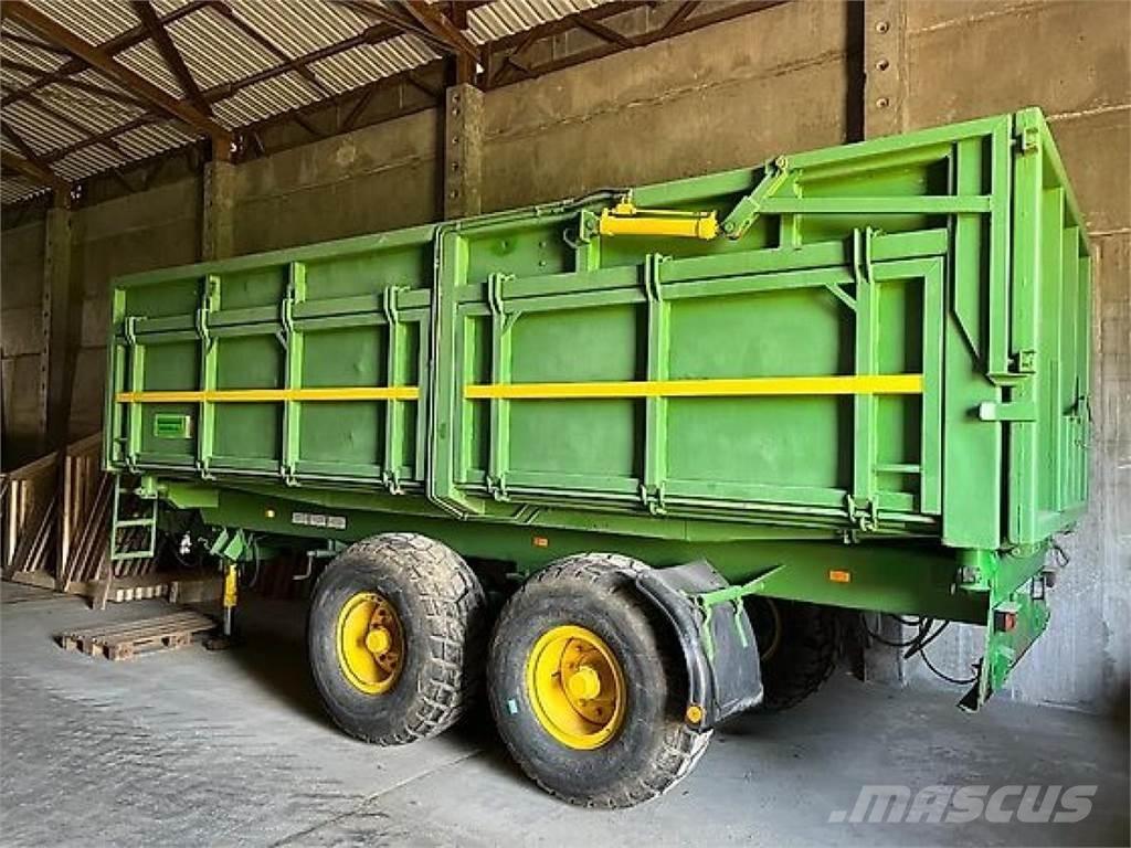 Lomma ZA 18 مقطورات قلابة