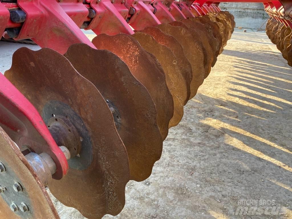 Horsch Joker 8 HD زحافات ساحقة