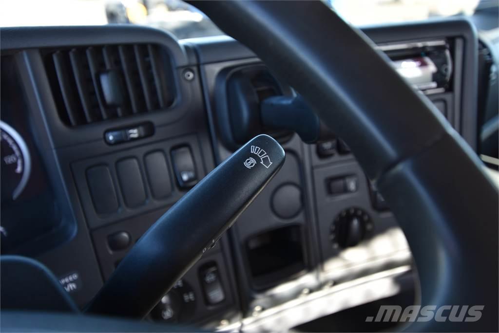 Scania G440 8X4 شاحنات الرافعات