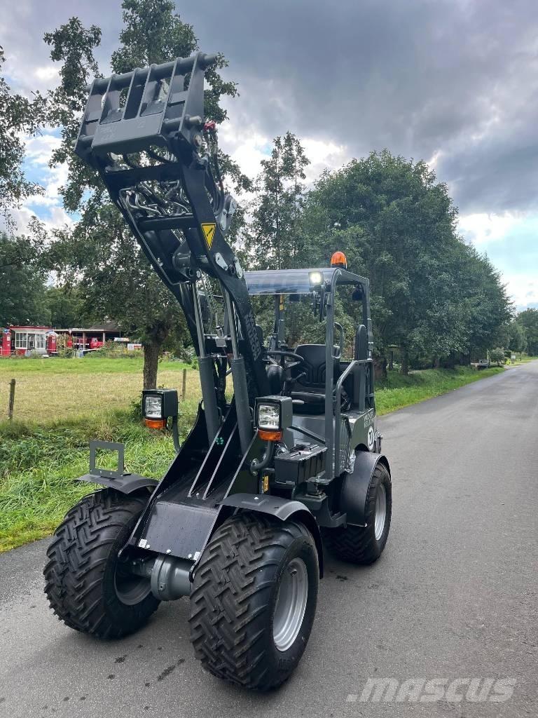 Wacker Neuson WL 25 لوادر بعجل