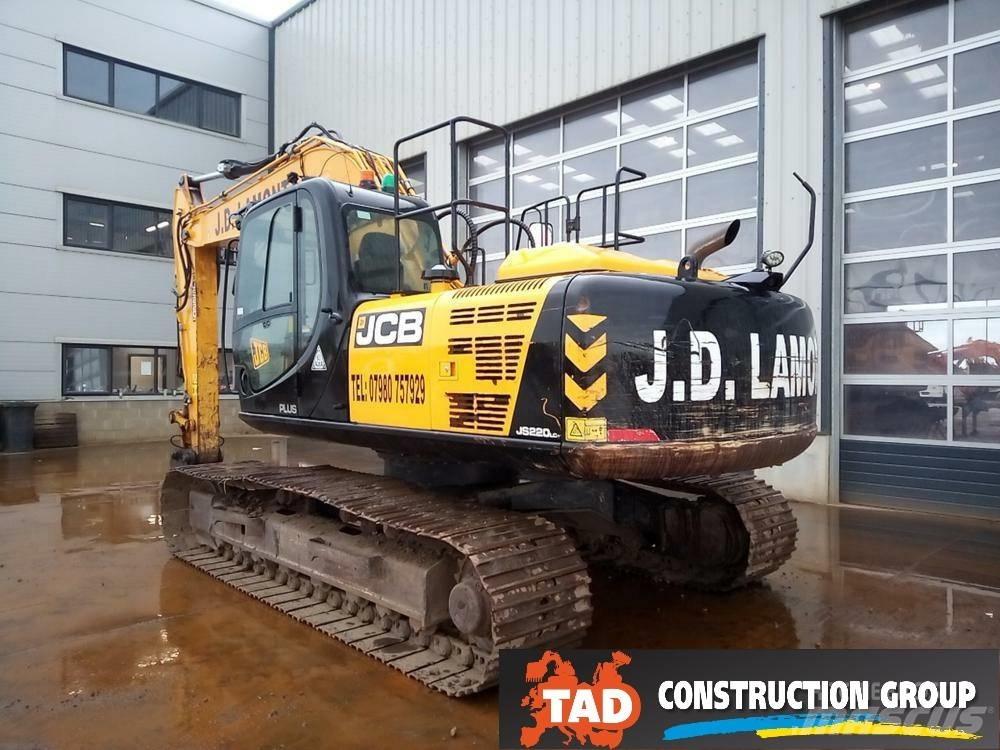 JCB JS 220 LC حفارات زحافة