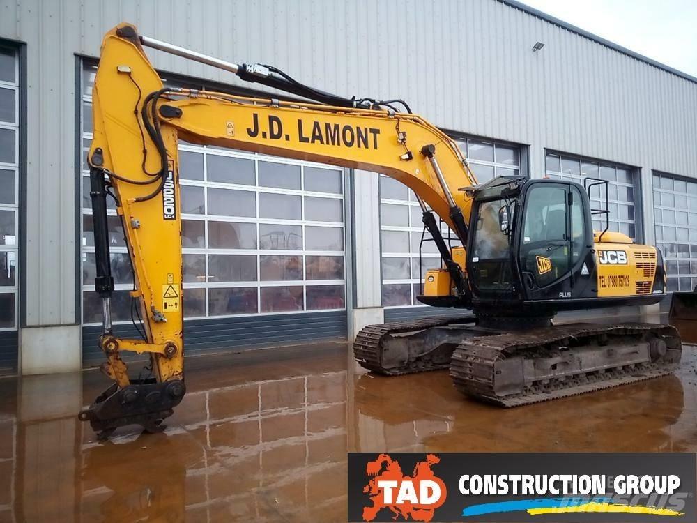 JCB JS 220 LC حفارات زحافة