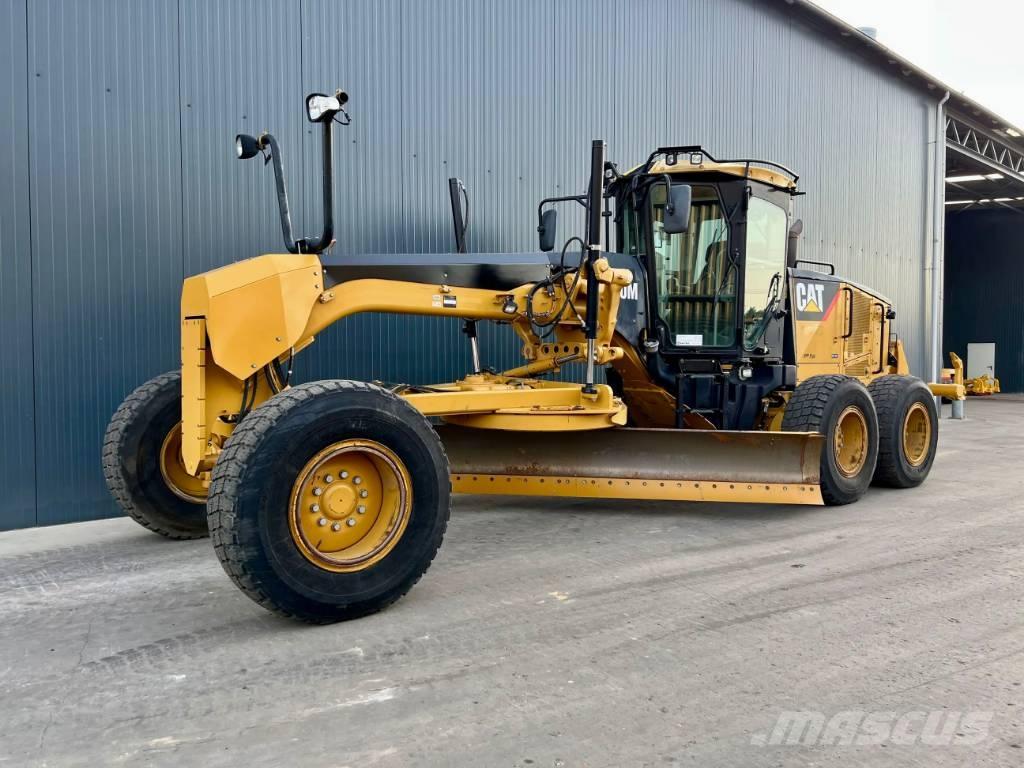 CAT 140M معدات تمهيد الطرق