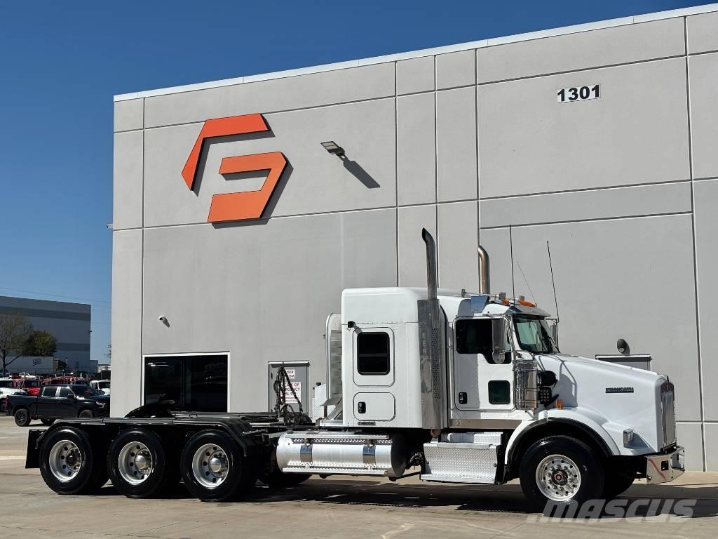 Kenworth T800 وحدات الجر