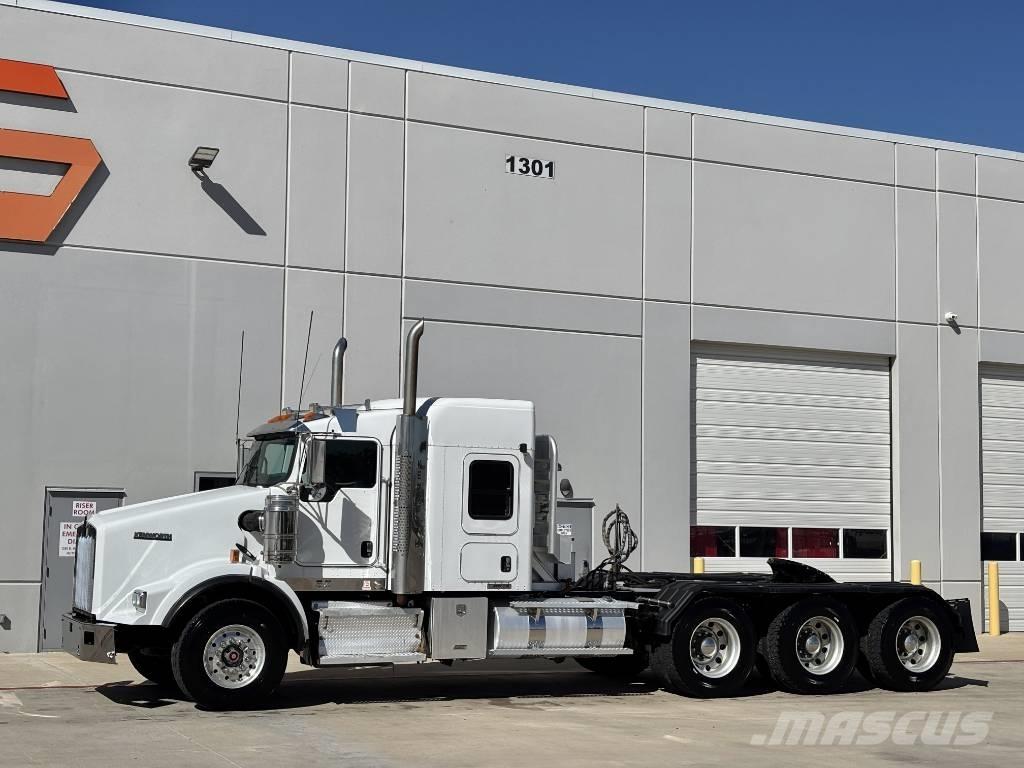 Kenworth T800 وحدات الجر