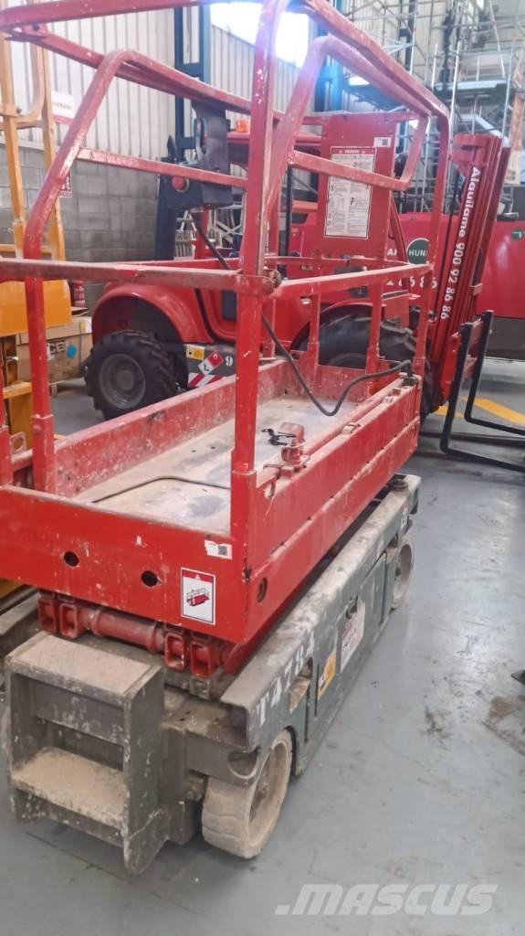 Haulotte Optimum  6 رافعات مقصية الشكل